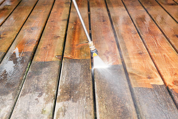 Garage Pressure Washing in Brownsville, OR